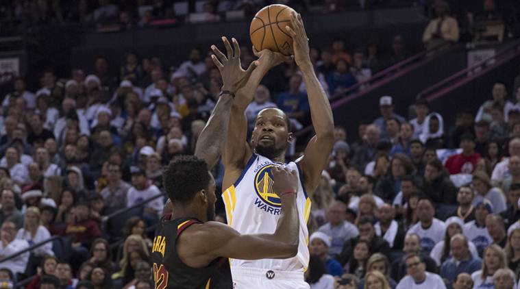 Sixers gana en el Madison, Warriors lider del Oeste tras ganar a los Cavaliers y los Celtics pierden el liderato del Este