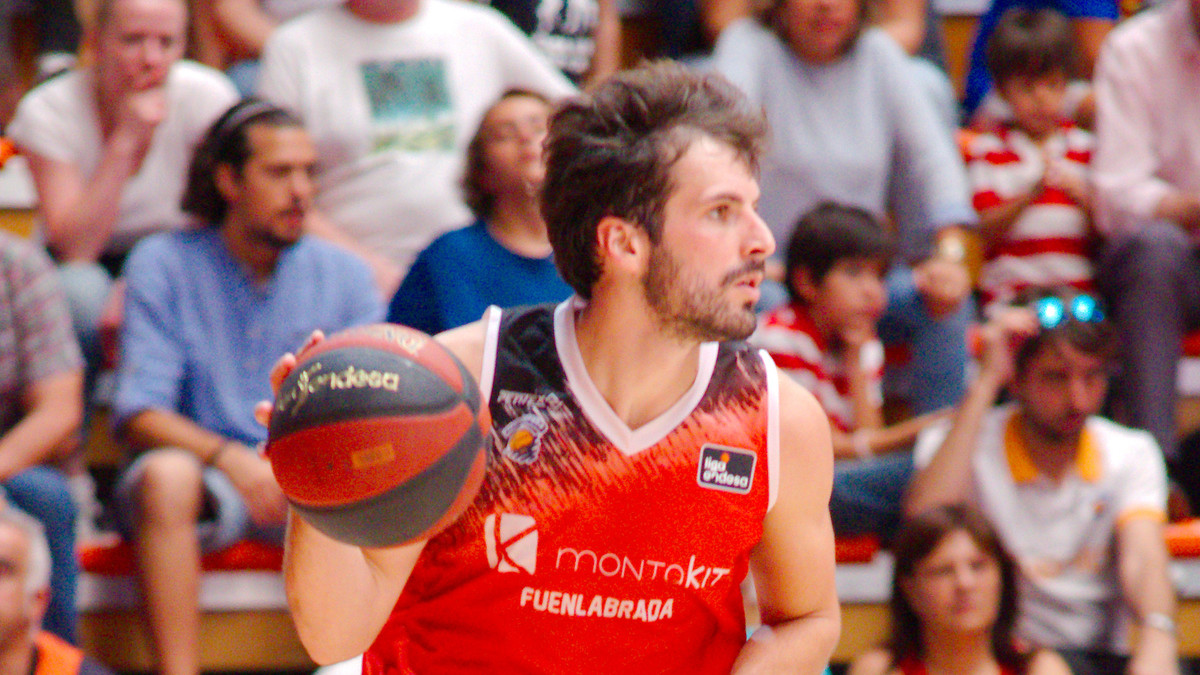 Richotti lidera al Fuenlabrada en una remontada de infarto (75-74)