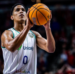 Triunfo in extremis del Unicaja para cerrar el Round of 16 (82-83)