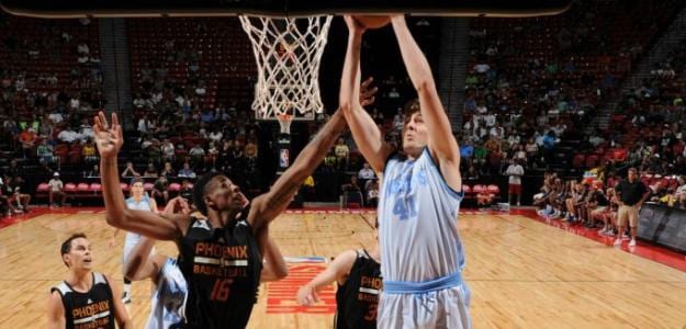 Tras terminar la liga de verano, Juancho Hernangómez espera la decisión de los Nuggets