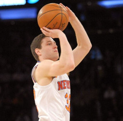 Jimmer Fredette continuará su carrera en China