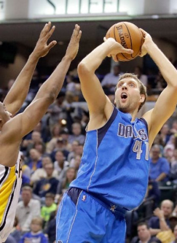 Nowitzki confirma que jugará la temporada que viene