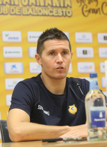 Jaka Lakovic: «Casademont Zaragoza quiere jugar rápido, meten muchos puntos en transición»