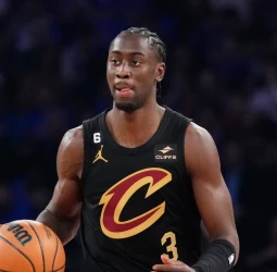 Caris LeVert, dos años más en los Cavaliers