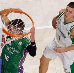 Unicaja overwhelming in Andalusian duel with Real Betis Energía Plus (99-71)