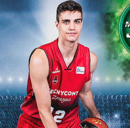 Carlos Alocén, Mejor Joven El Corte Inglés 2018-19