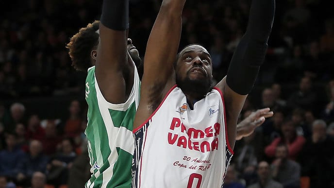Victoria sin complicación de un Valencia plagado de canteranos ante Betis Energía Plus (103-67)