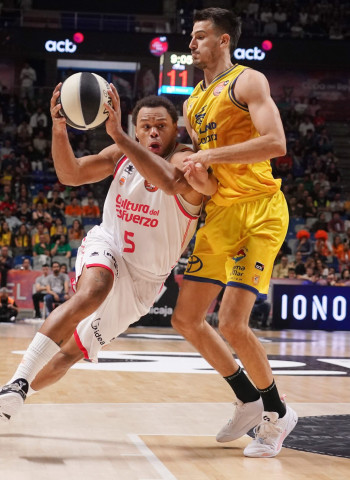 Se intensifica el interés del Barcelona por Justin Anderson
