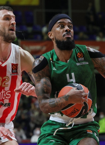 El UNICS supera al Zvezda en Belgrado (78-98)