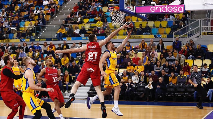 Tecnyconta Zaragoza cambió su fisonomía en Gran Canaria (90-70)