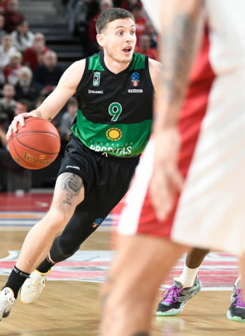 Golpe de autoridad en Francia del Joventut, 65-86