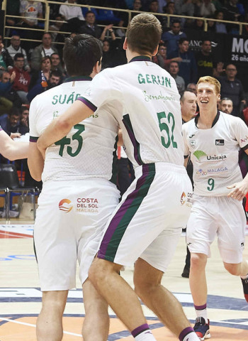 Suárez en el último momento da al Unicaja la victoria en Fuenlabrada (81-82)