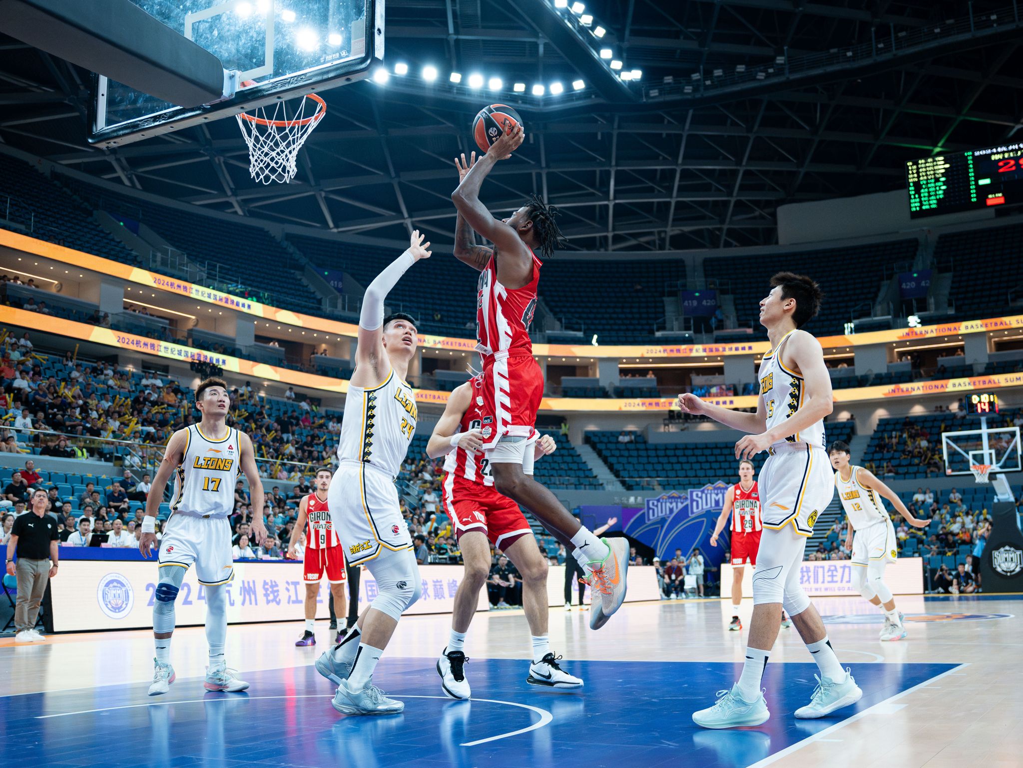 El Bàsquet Girona se estrena en China con victoria, 51-75