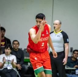 México no tiene piedad ante Nicaragua y se mantiene en la lucha, 107-57
