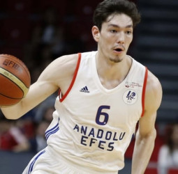 Cedi Osman quiere irse a la NBA