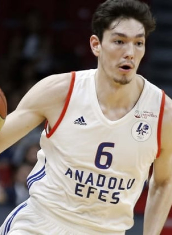 Cedi Osman quiere irse a la NBA