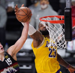 Davis y LeBron mantienen su dominio sobre los Nuggets (114-108) [3-1]