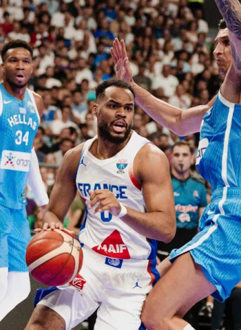 Francia cierra su preparación al EuroBasket con una victoria convincente ante Grecia (77-92)
