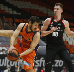 Prepelic sentencia a un batallador RETAbet Bilbao Basket (99-90)
