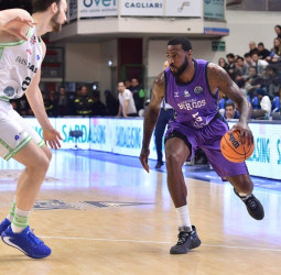 El Herbalife Gran Canaria refuerza su pintura con Earl Clark