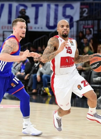 Jordan Theodore, muy cerca del Darussafaka
