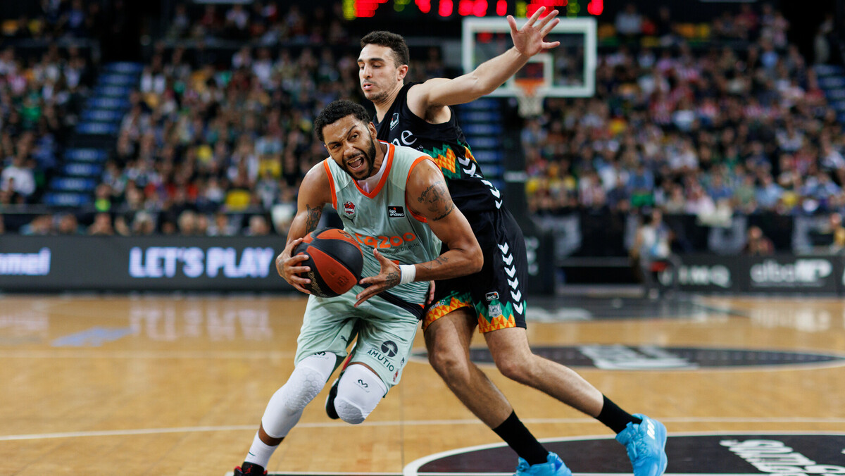 El Baskonia se imponen al Bilbao Basket en el primer derbi vasco de la temporada (70-81)