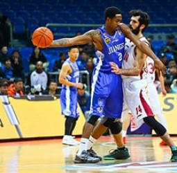 MarShon Brooks continuará en China