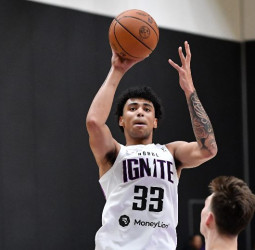 Izan Almansa se retira del Draft NBA
