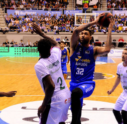 El Unicaja no es capaz de cortar la racha del San Pablo Burgos (77-60)