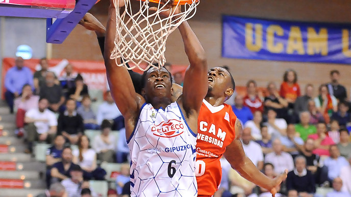 Paso de gigante donostiarra por la permanencia (61-74)