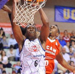 Paso de gigante donostiarra por la permanencia (61-74)