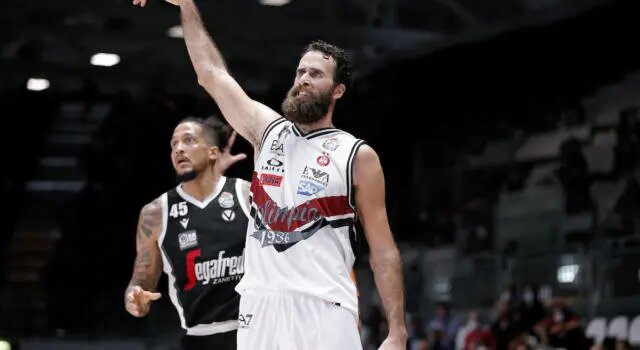 Armani Milán y Virtus Bolonia se citan en la final de la Lega