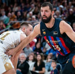 Una versión terrenal del Barça derrota a Casademont Zaragoza (68-63)