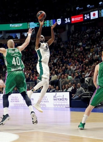 Unicaja sufre la remontada del Panathinaikos (79-90)