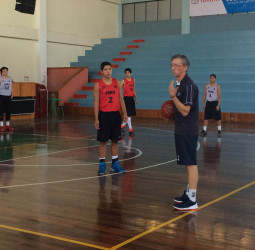 Moncho Fernández: “Hay que felicitar a los organizadores de este clínic porque ha abarcado todos los aspectos del juego”