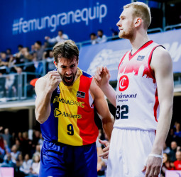 El MoraBanc Andorra acaricia la Copa (106-78)