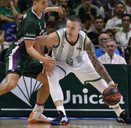 El Joventut no ha podido superar al Unicaja (77-65)