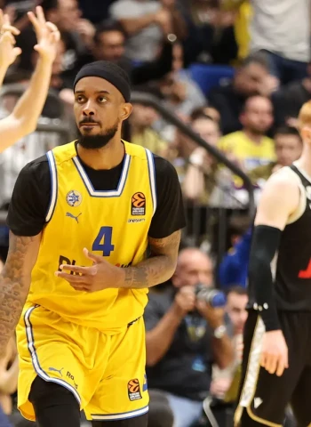 El Maccabi arrolla a la Virtus por 111-80