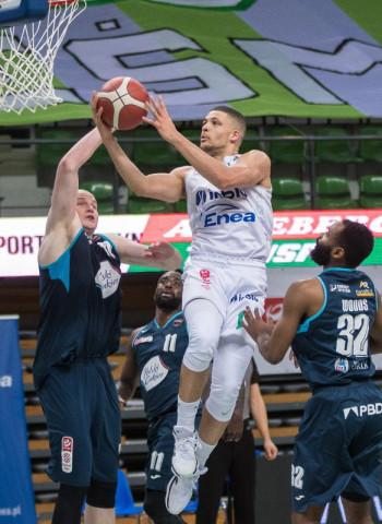 El CSKA Moscú refuerza su línea exterior con Gabriel Lundberg