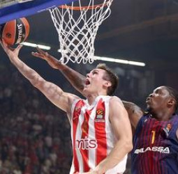 Herbalife gran Canaria negocia con el Estrella Roja por Nikola Radicevic