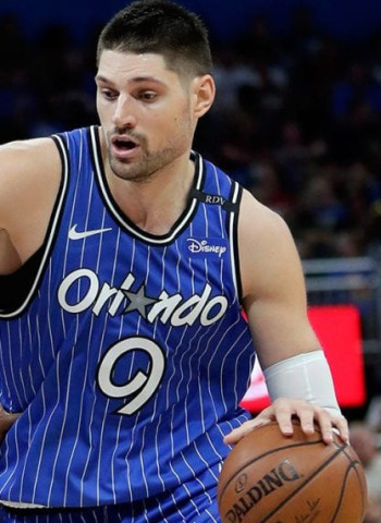 Orlando Magic le ofrece la renovación a Nikola Vucevic