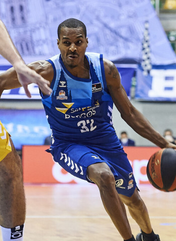 Alex Renfroe, Jugador de la Jornada 7