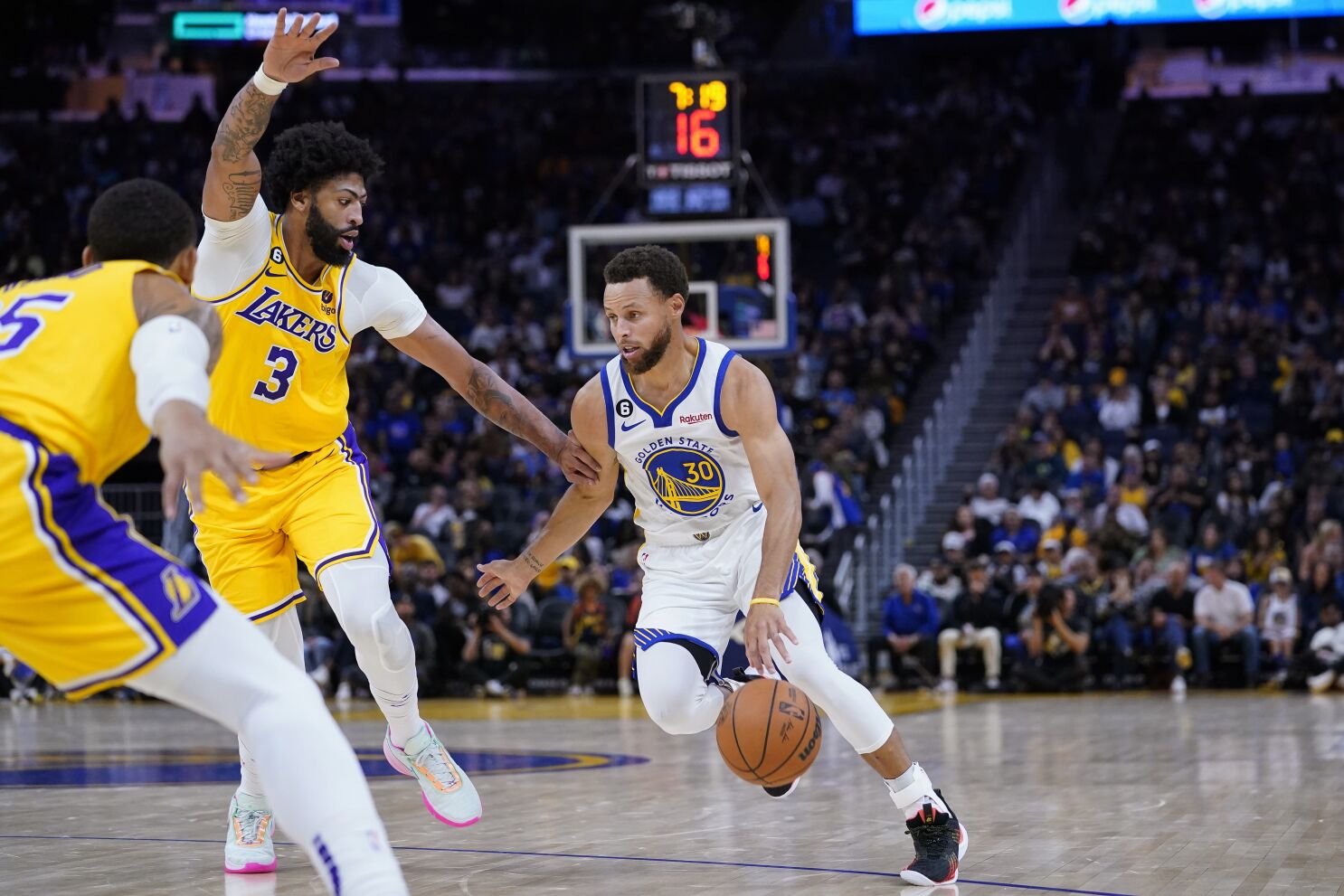 Un vistazo a la noche NBA