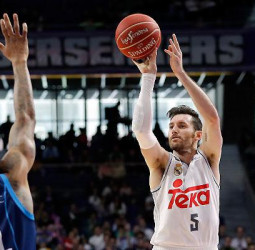 Rudy vuelve a lo grande en la victoria ante el Andorra (107-78)