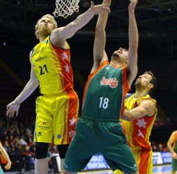 Baloncesto Sevilla visita al MoraBanc Andorra con el objetivo de cambiar la dinámica