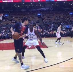 San Lorenzo hizo un dignísimo papel en Toronto y cayó ante los Raptors (122-105)
