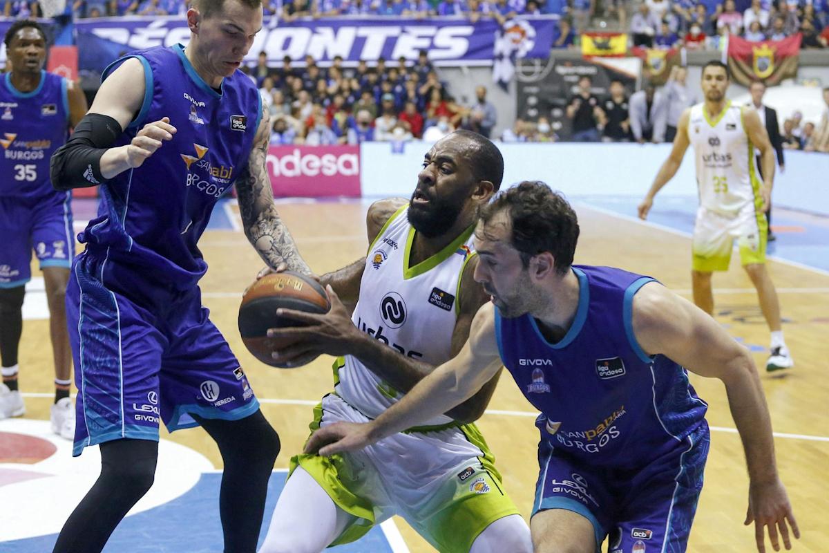 Urbas Fuenlabrada gana en Burgos y salva la categoría (66-83)