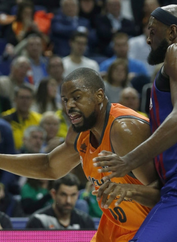 Complicada prueba para la racha taronja con la visita a la pista del líder Barça Lassa