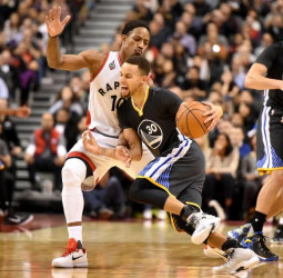 Stephen Curry y DeMar DeRozan, jugadores del mes de Enero en la NBA