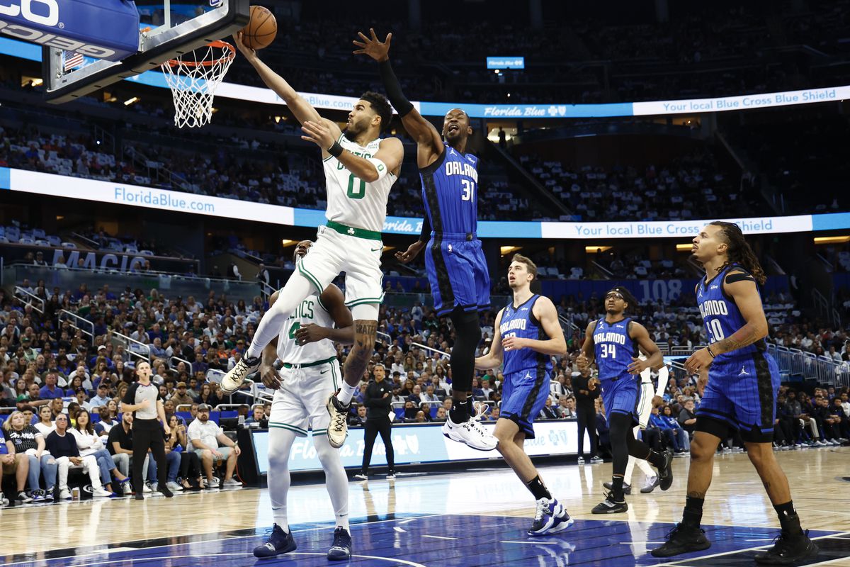 Un vistazo a la noche NBA